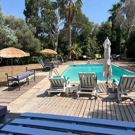 Holiday home Le Bonheur Avec Piscine Et Jardin *