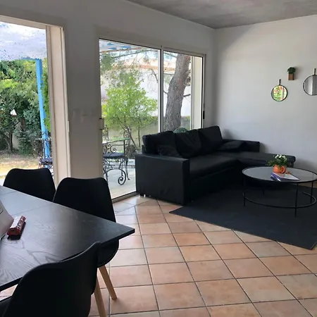 Le Bonheur Avec Piscine Et Jardin Cassis