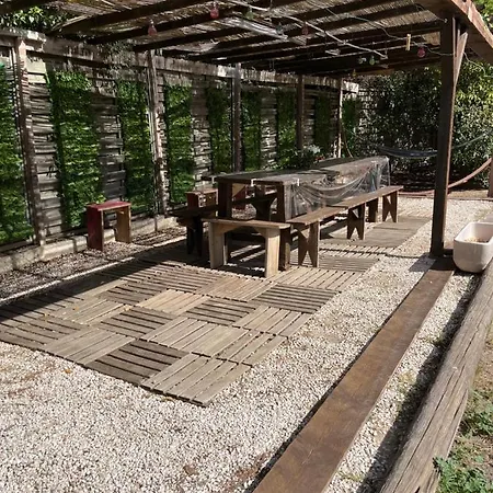 펜션 Le Bonheur Avec Piscine Et Jardin 카시스