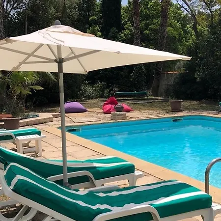 Le Bonheur Avec Piscine Et Jardin Cassis