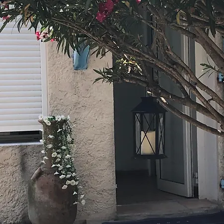 Holiday home Le Bonheur Avec Piscine Et Jardin *